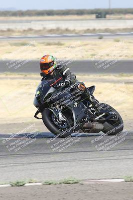 media/Sep-07-2024-Pacific Track Time (Sat) [[9bb89f5e83]]/B group/Phone Wall Papers 920am/